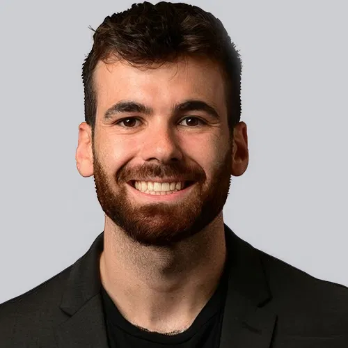 connor mclachlan headshot